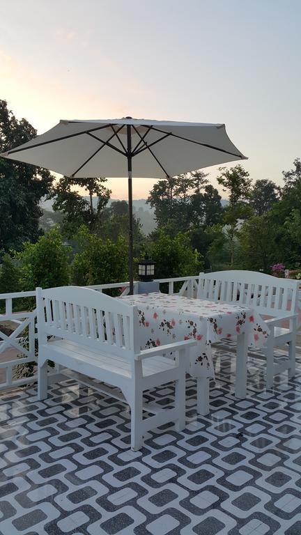 Farm Terrace Villa Kaengsopha Exterior photo