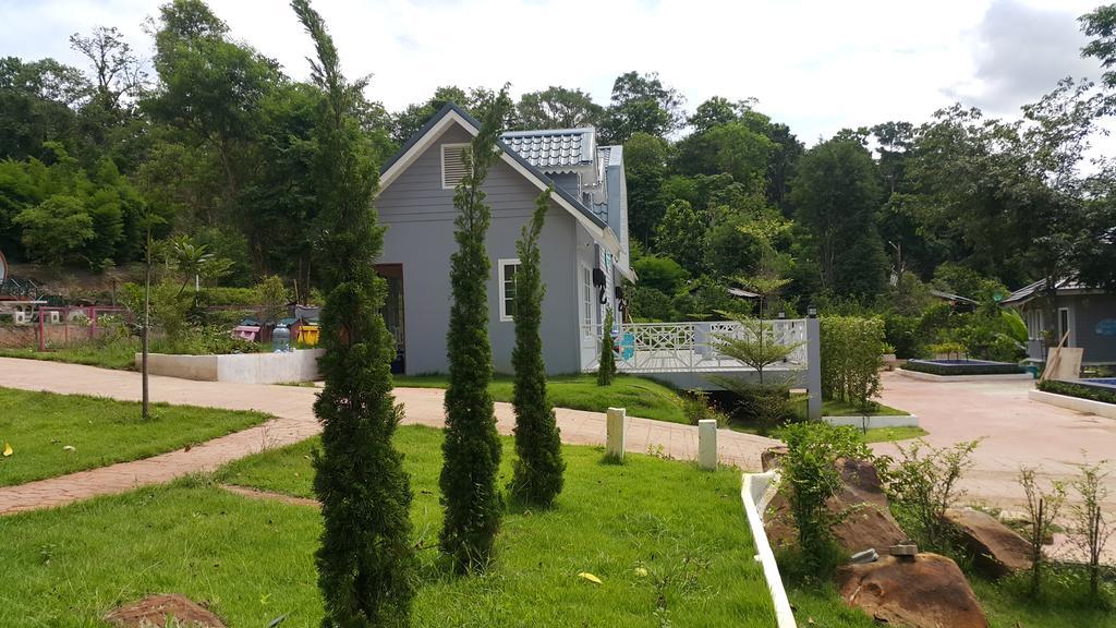 Farm Terrace Villa Kaengsopha Exterior photo