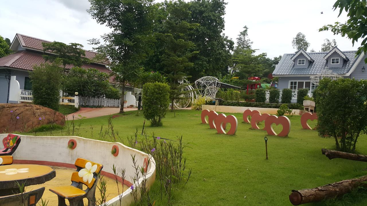 Farm Terrace Villa Kaengsopha Exterior photo