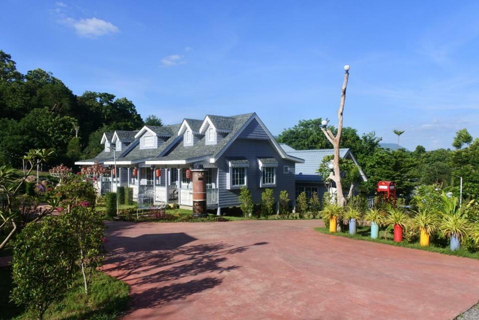 Farm Terrace Villa Kaengsopha Exterior photo